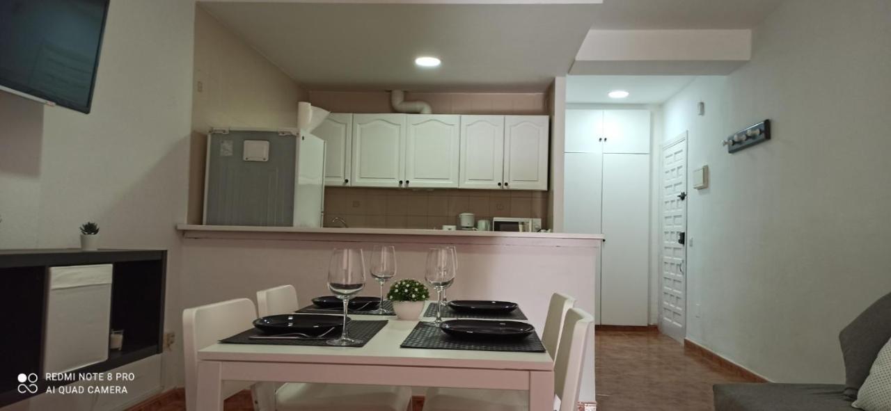 Minerva Holiday เบนัลมาเดนา ภายนอก รูปภาพ